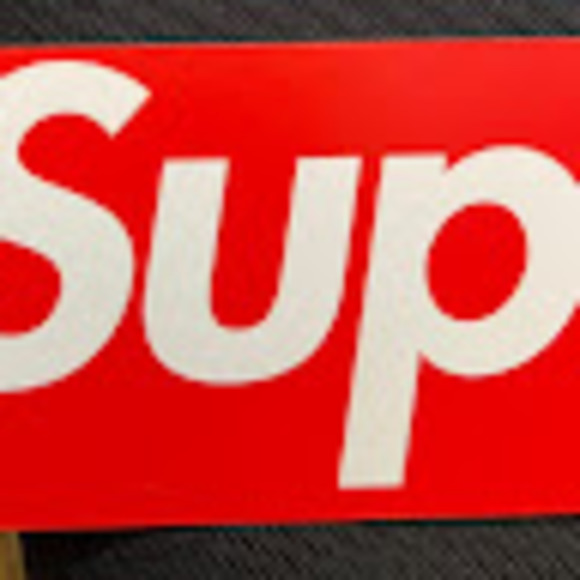 supremeeyeq
